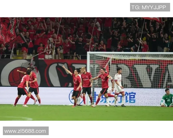 赛后分析：杭州足球队与成都足球队的战术配合与表现评估