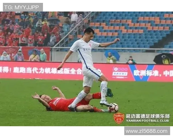 2017年重庆力帆对阵延边富德的精彩赛事回顾与分析 2017年重庆力帆对阵延边富德的精彩赛事回顾与分析