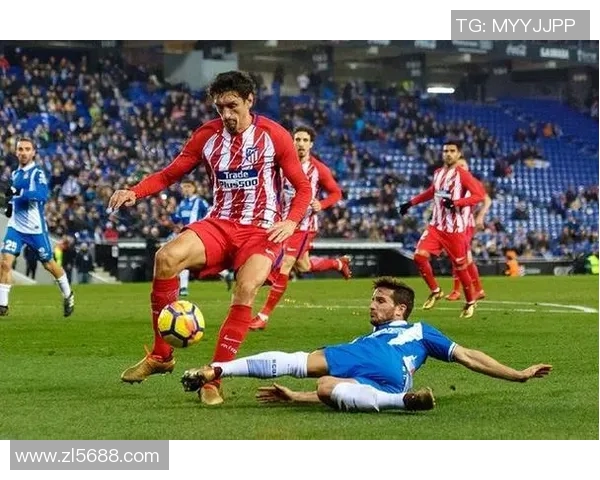 巴塞罗那与马德里竞技的精彩对决尽在CNTV直播分析与预测