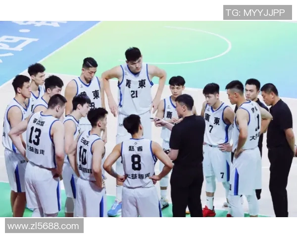 季后赛激战回顾太阳与小牛的巅峰对决与精彩瞬间分析