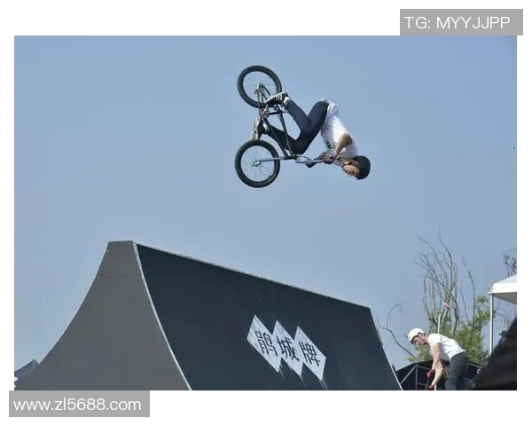 重庆极限运动队与武汉极限运动队赛后战术分析与复盘探讨